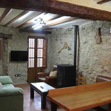 Casa Rustica En Con Vistas A La Montana 