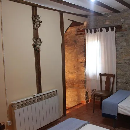 Casa Rustica En Con Vistas A La Montana 